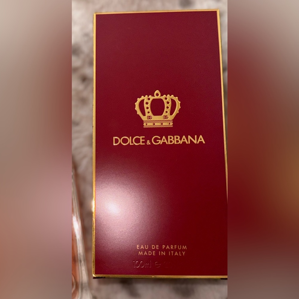 Dolce & Gabbana Q